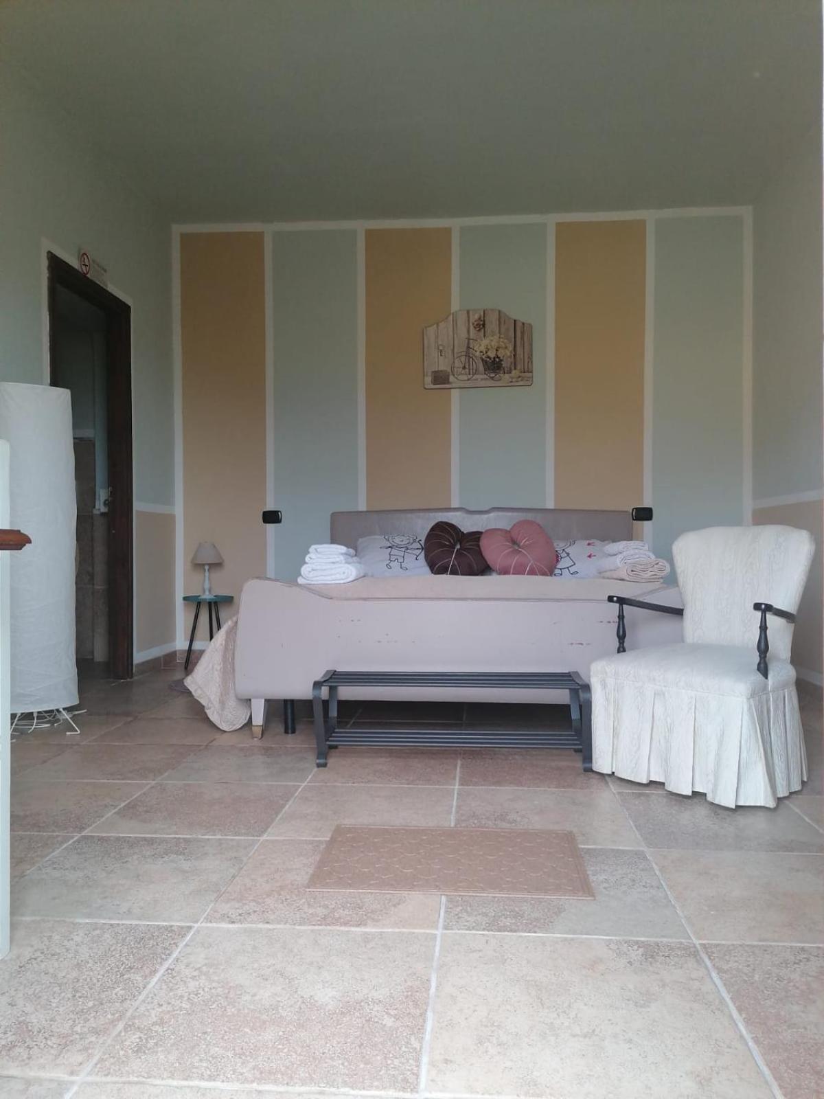 Casale Cavatella Bed & Breakfast แซร์โมเนตา ภายนอก รูปภาพ