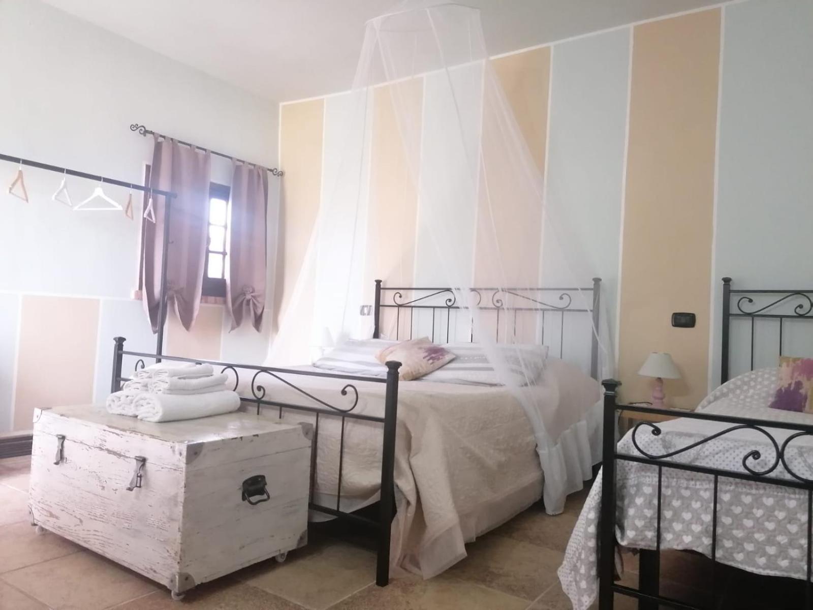 Casale Cavatella Bed & Breakfast แซร์โมเนตา ภายนอก รูปภาพ